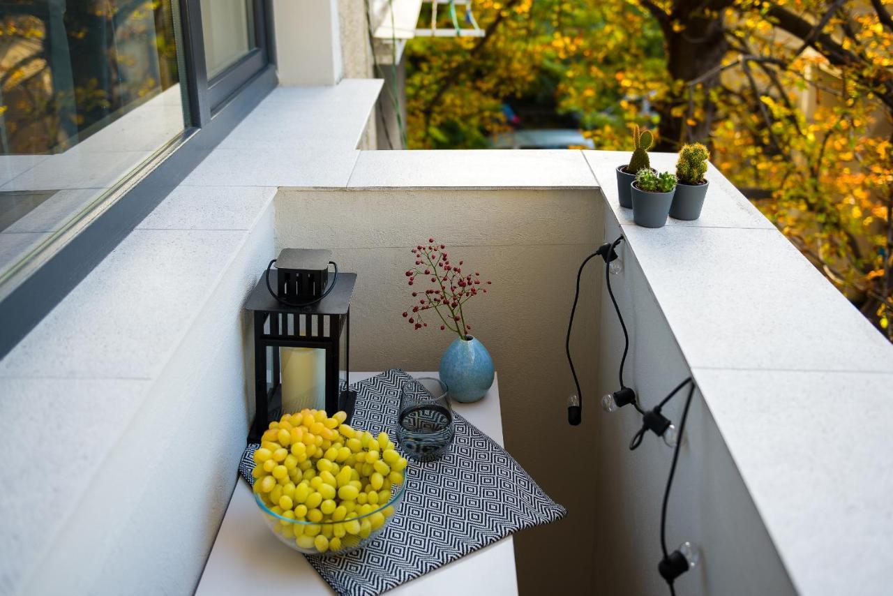 Sunny Studio - Top Location - Green View Balcony Bucarest Esterno foto